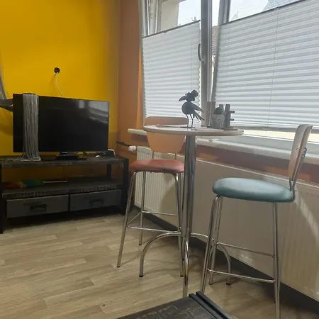 Schwarzer Kater Apartman Hochstetten-Dhaun
